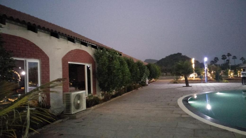 One Resorts & Convention Annavaram Bagian luar foto